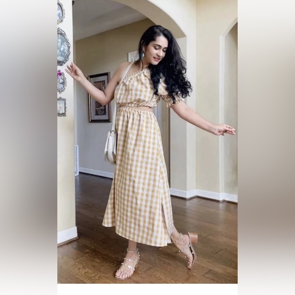 Who What Wear Mustard and Cream Patterned Dress - Picture 1 of 7